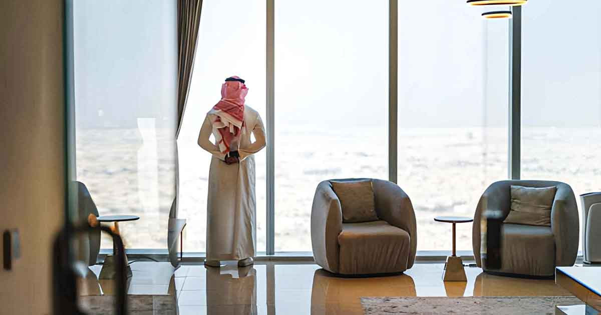 অনর্থক তর্ক এড়িয়ে চলাই ইসলামের রীতি