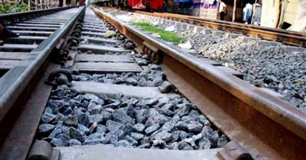 নারায়ণগঞ্জে ট্রেনে কাটা পড়ে গার্মেন্টস ব্যবসায়ীর মৃত্যু