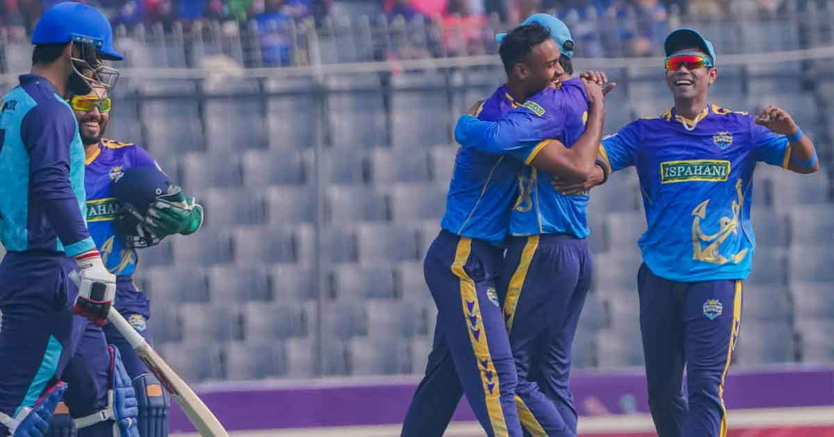 নোয়াখালীকে ৫ উইকেটে  হারিয়েছে চট্টগ্রাম