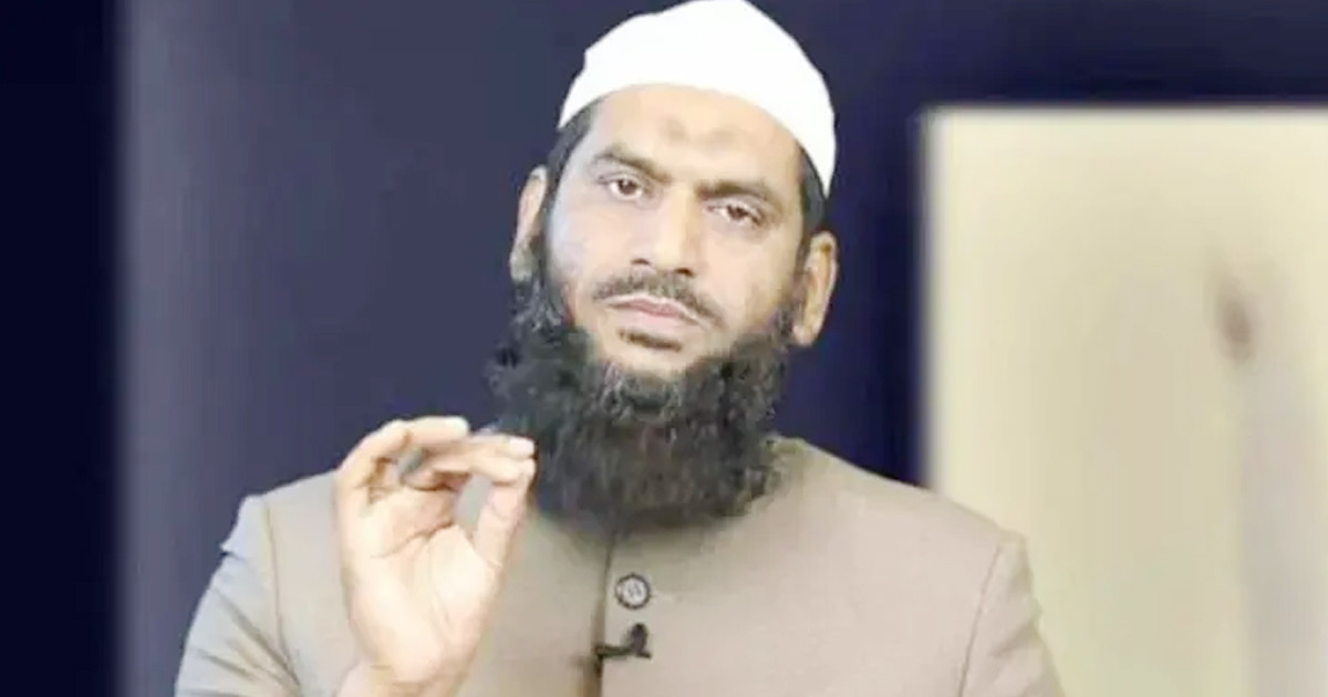 চরমোনাই পীরের দলের সঙ্গে ফের বসা নিয়ে যা জানালেন মামুনুল হক