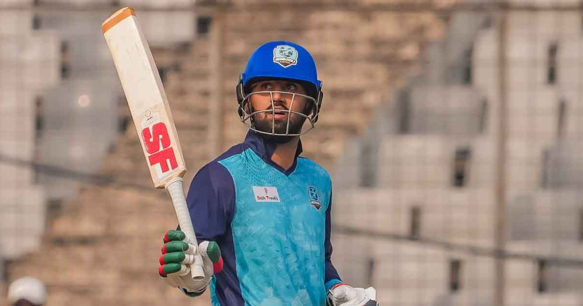 নবীর ছেলে ইসাখিলের সেঞ্চুরি, নোয়াখালীর বড় সংগ্রহ