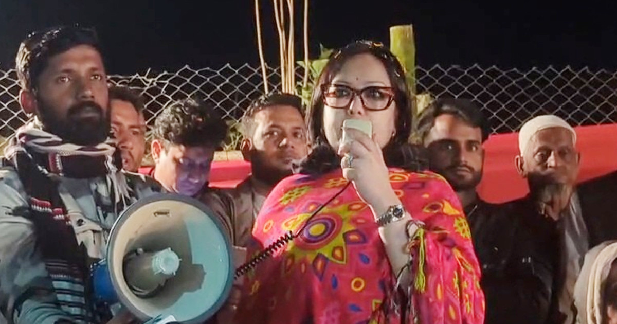 প্রশাসন নিরপেক্ষ না হলে ফের ‘৫ আগস্টে’র হুঁশিয়ারি রুমিন ফারহানার