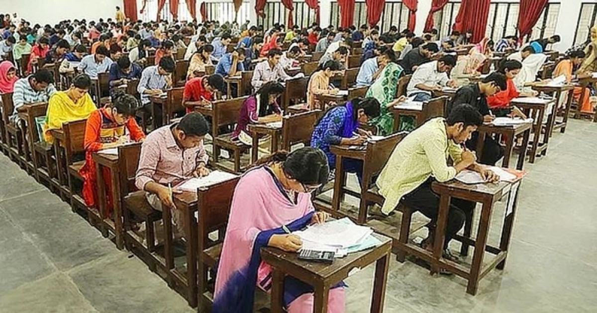 ২৩ দিন বিসিএসসহ সব পরীক্ষা স্থগিতের দাবি