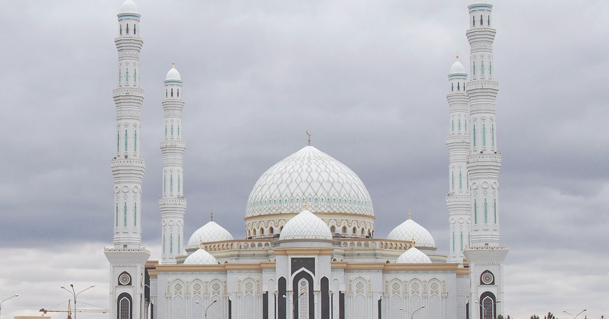 দোলনায় কথা বলা অলেৌকিক শিশুরা