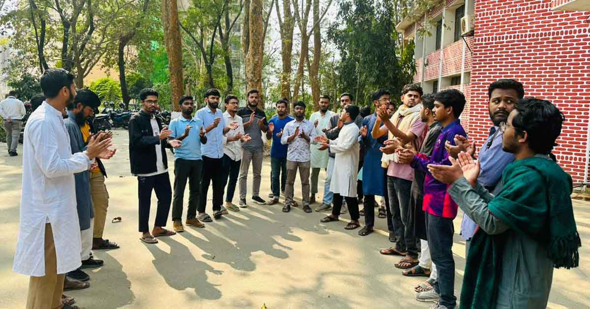 শাকসু নিয়ে আজই চূড়ান্ত সিদ্ধান্ত, ক্লাস-পরীক্ষা বর্জনের ডাক শিক্ষার্থীদের