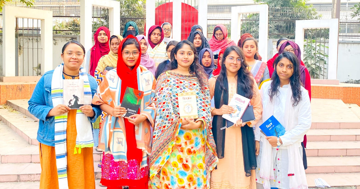 ইডেন মহিলা কলেজে বসুন্ধরা শুভসংঘের আয়োজনে কুইজ প্রতিযোগিতা অনুষ্ঠিত