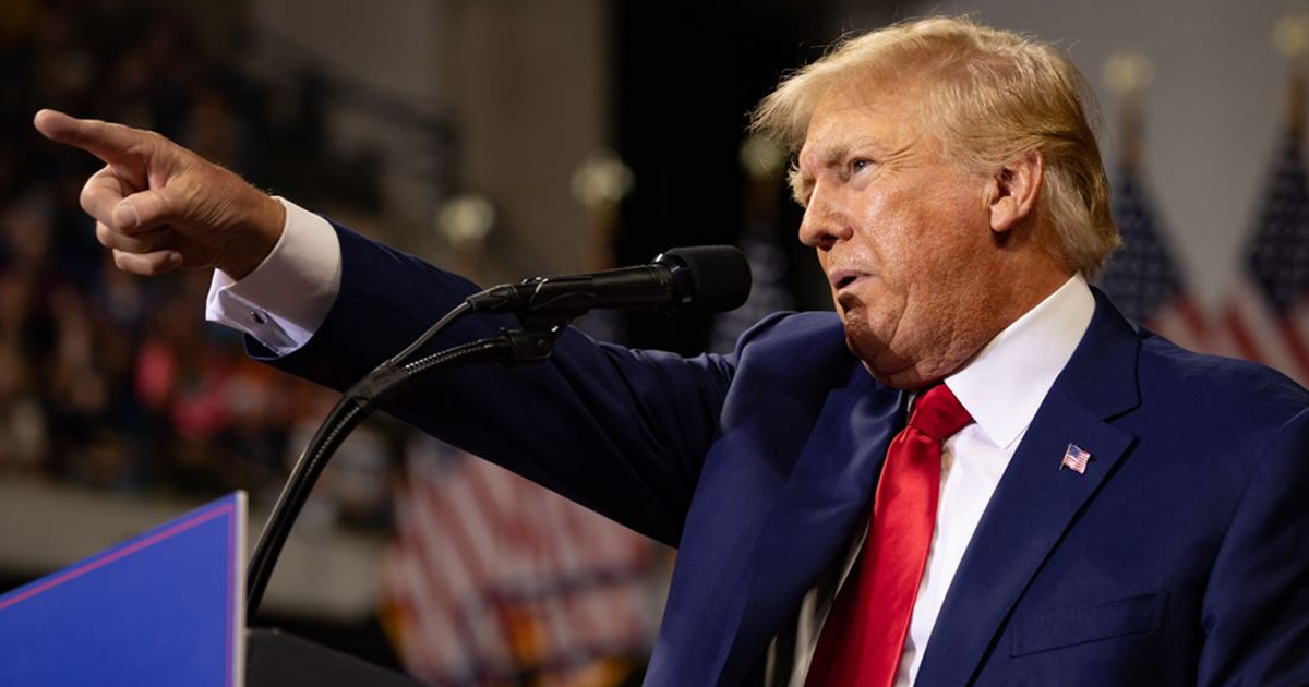 আমার কিছু হলে ইরানকে 'উড়িয়ে দেওয়া হবে': ট্রাম্প