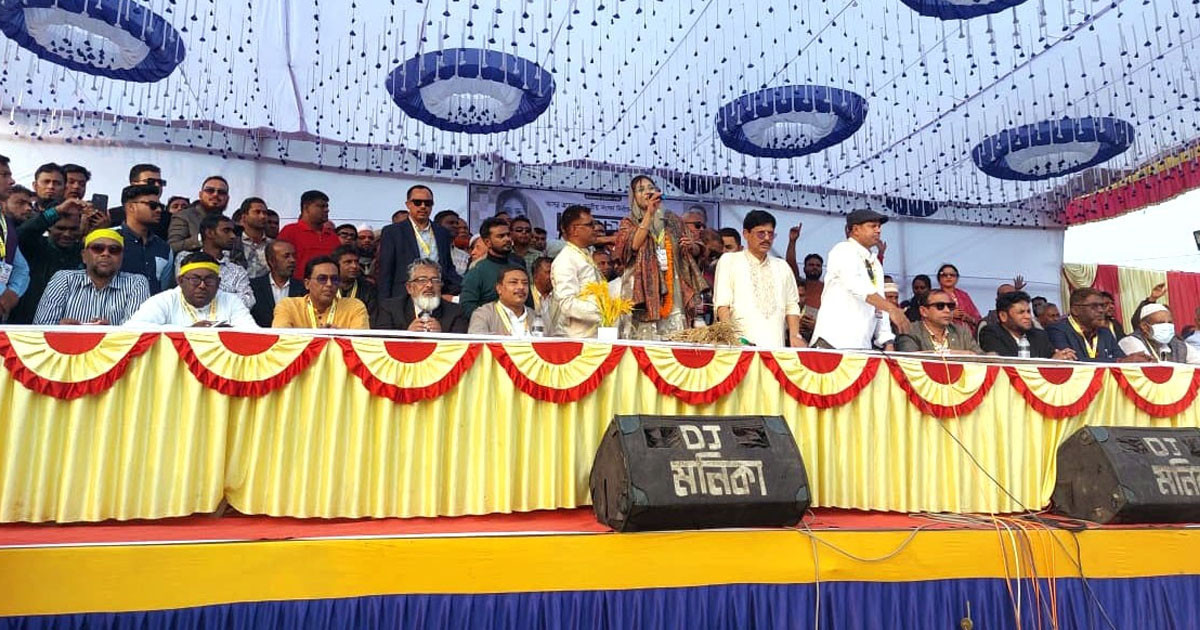 শাসক নয়, সেবক হিসেবে কাজ করতে চাই: প্রিয়াঙ্কা