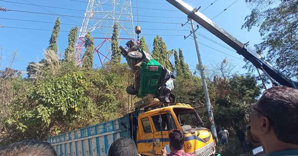 রাঙামাটিতে ট্রাকচাপায় অটোরিকশার যাত্রীর মৃত্যু