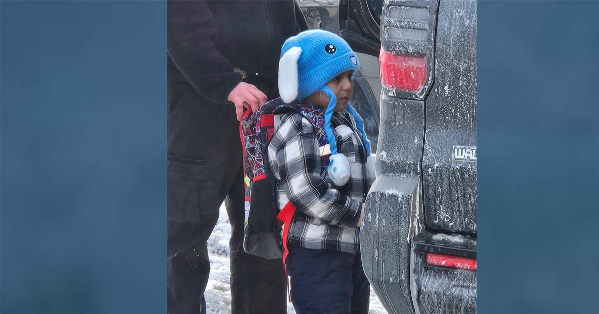 যুক্তরাষ্ট্রে ৫ বছরের শিশুকে ধরে নিয়ে গেল আইসিই সদস্যরা