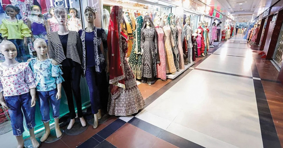 রাজধানীর যেসব এলাকায় আজ মার্কেট-শপিংমল বন্ধ