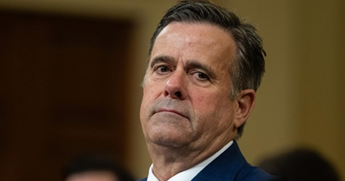 উত্তেজনার মধ্যে সিআইএ প্রধানের গোপন পোল্যান্ড সফর