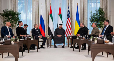 যুদ্ধ থামছে! প্রথম ত্রিপক্ষীয় বৈঠকে রাশিয়া, ইউক্রেন ও যুক্তরাষ্ট্র