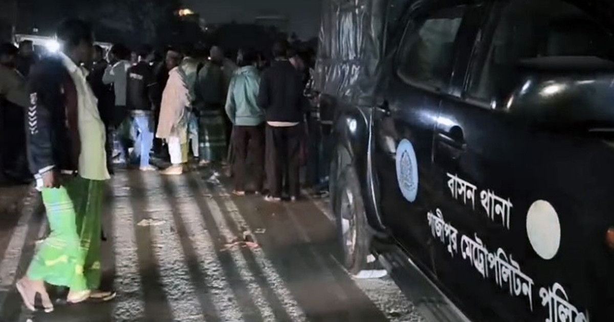 গাজীপুরে গুলি ছুড়ে ককটেল বিস্ফোরণ, ২৫ লাখ টাকা ছিনতাই