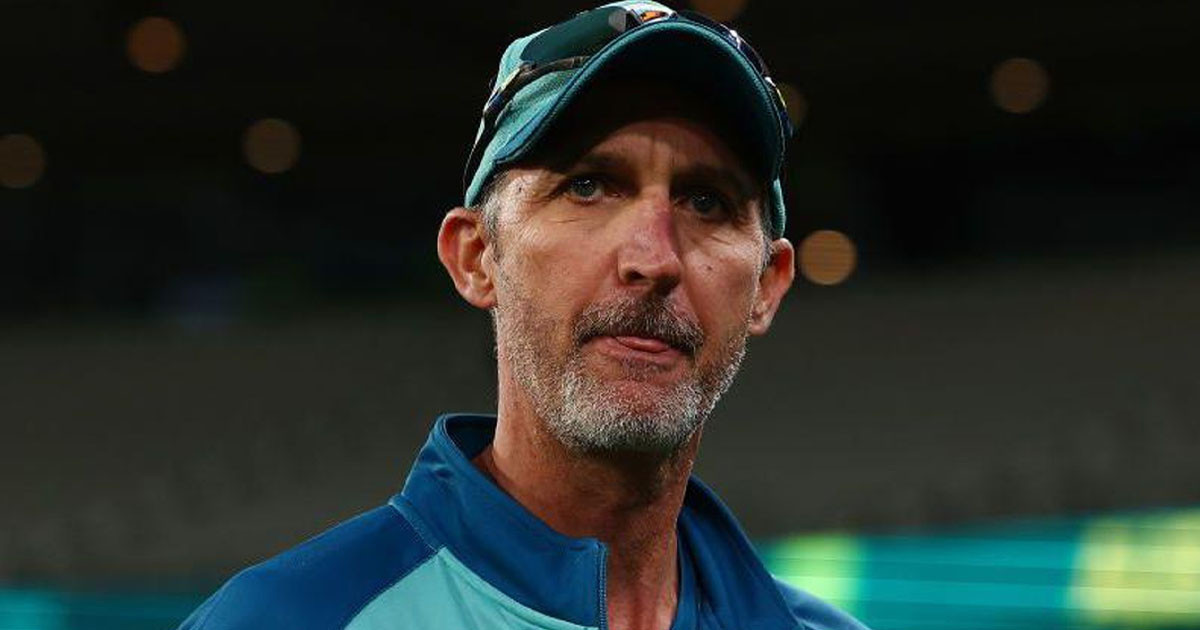 বাংলাদেশের পক্ষে পোস্ট করে যে কারণে মুছে ফেলেন অস্ট্রেলিয়ান কিংবদন্তি