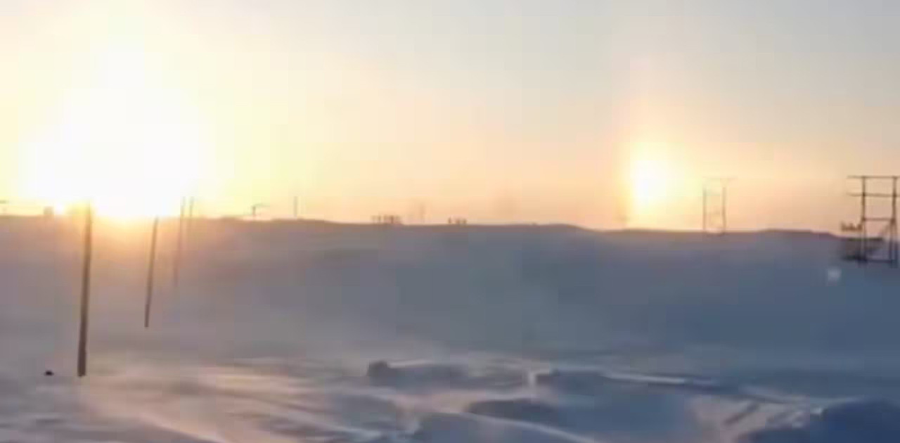 রাশিয়ার দ্বীপে দেখা গেল দুই সূর্য!