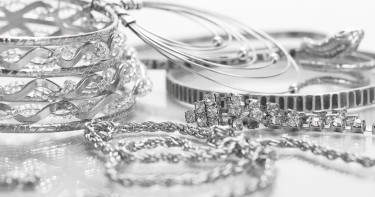 দাম বাড়লো রুপারও, ইতিহাসে সর্বোচ্চ