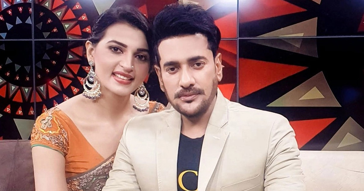 অভিনয় ছেড়ে দিচ্ছেন অনন্ত-বর্ষা