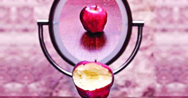 অহংকার থেকে দূরে থাকতে হবে