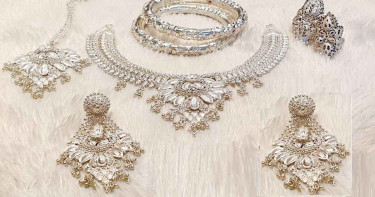 একদিনের ব্যবধানে রুপার দামেও নতুন রেকর্ড, ভরি কত?