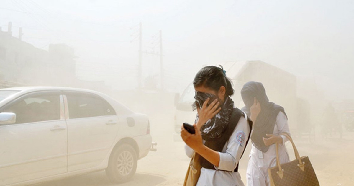 আজ ঢাকার বাতাস ‘খুব অস্বাস্থ্যকর’