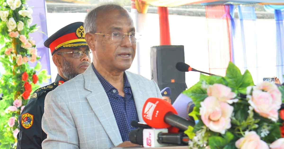 কারাবন্দিদের নিরাপত্তার পাশাপাশি মানবাধিকার নিশ্চিত করতে হবে: স্বরাষ্ট্র উপদেষ্টা