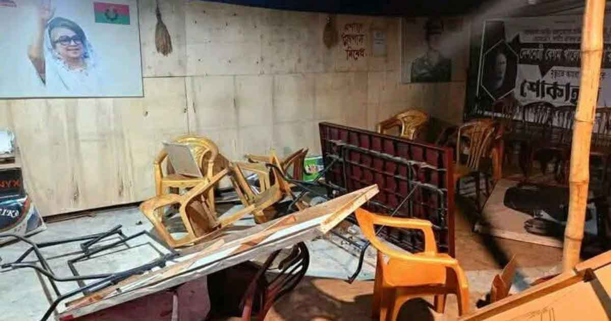 চট্টগ্রামে বিএনপি-জামায়াত সংঘর্ষে কার্যালয় ভাঙচুর