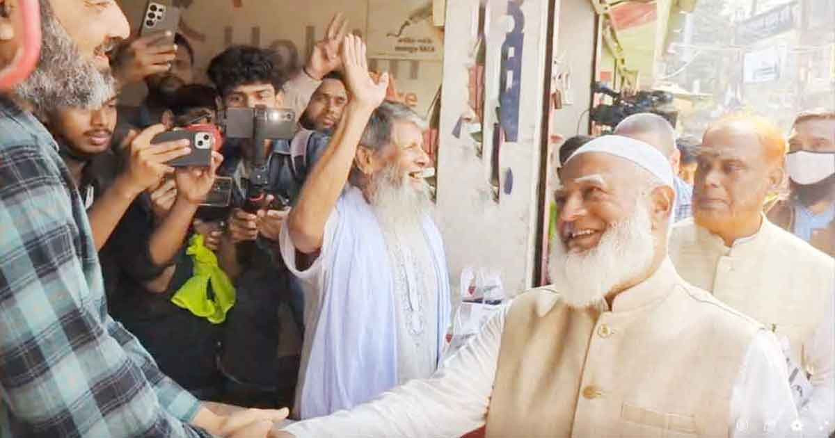 ঢাকায় প্রচারণা চালাচ্ছেন জামায়াত আমির