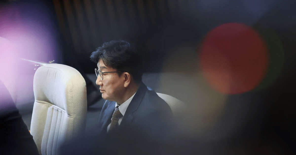 গির্জা থেকে ঘুষ নেয়ায় কোরিয়ার সাবেক আইনপ্রণেতার কারাদণ্ড