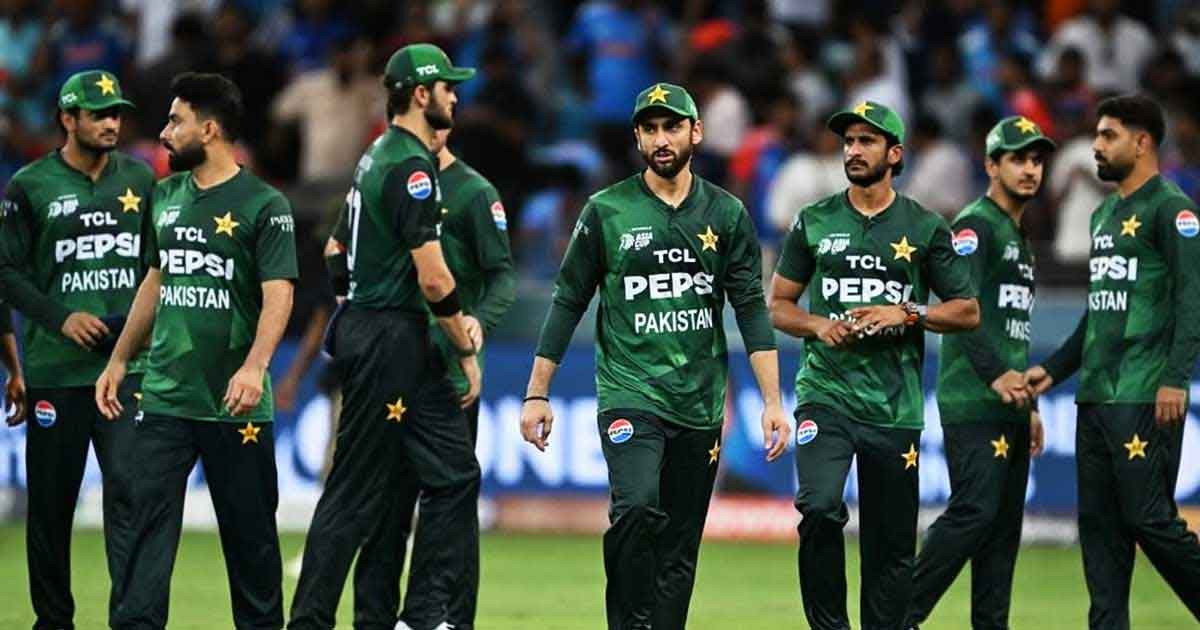 একের পর এক ফোন আইসিসির, শেষ পর্যন্ত কি সিদ্ধান্ত নেবে পাকিস্তান?