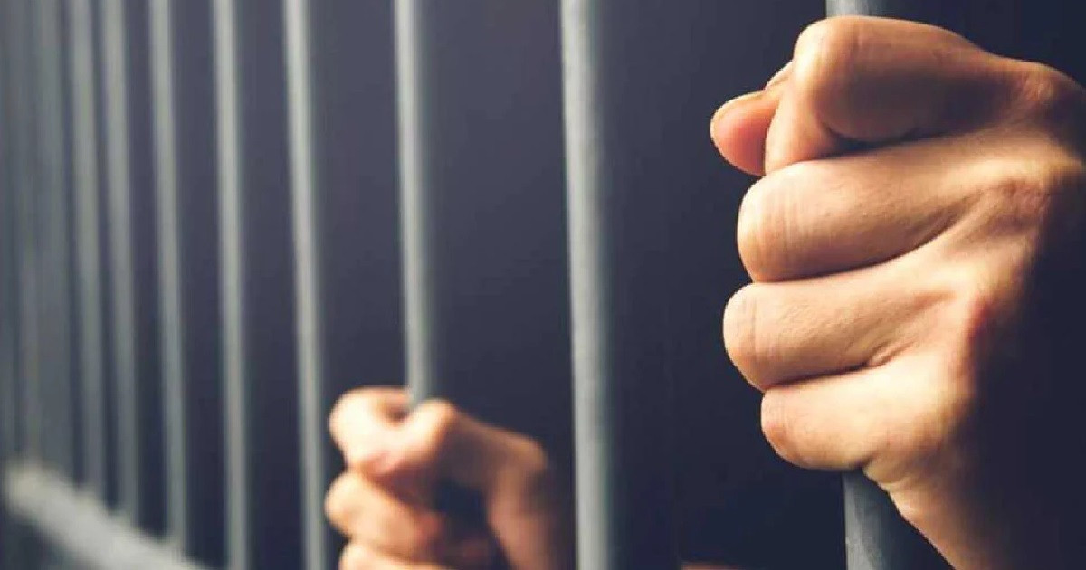 জামিন ছাড়াই হত্যা মামলার ৩ আসামির মুক্তি, বরখাস্ত ডেপুটি জেলার