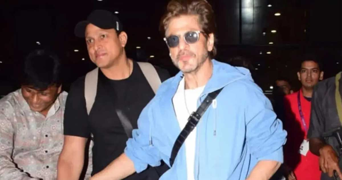 বিমানবন্দরে তল্লাশির মুখে শাহরুখ খান