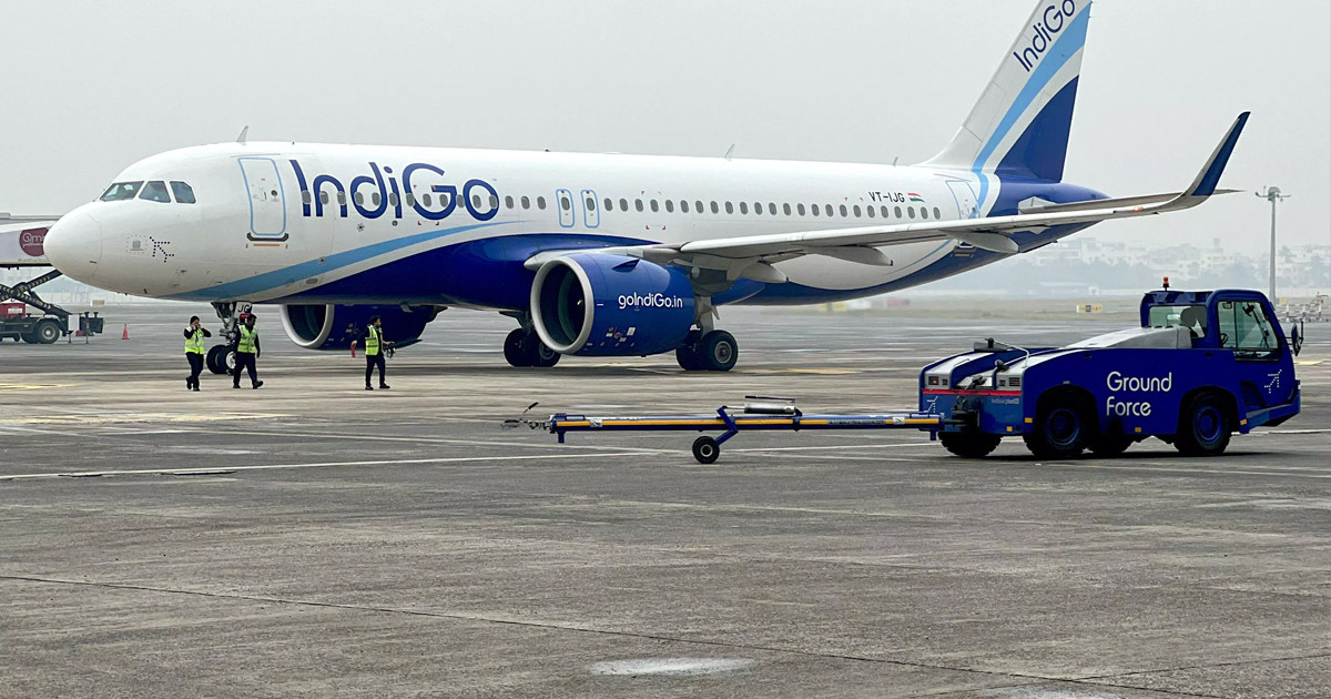 মাঝ আকাশে বোমাতঙ্ক, ভারতীয় বিমানের জরুরি অবতরণ