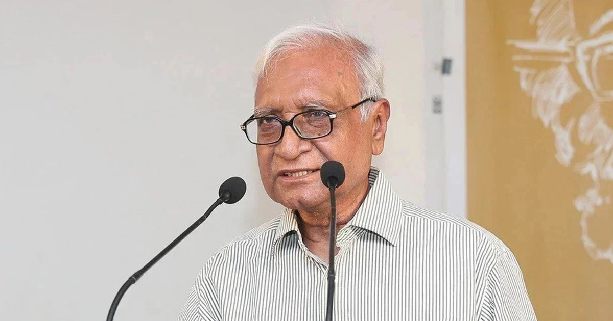 সমষ্টির বাইরে ঘটে না মুক্তি