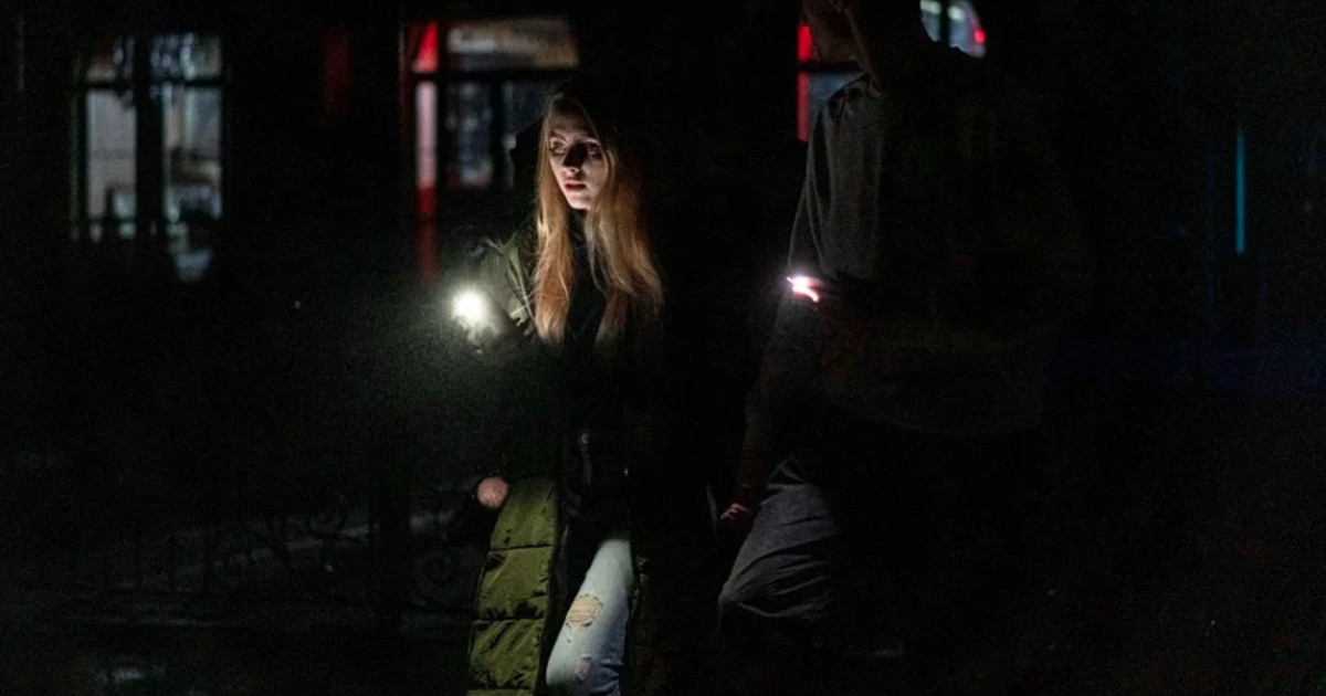 ভয়াবহ বিদ্যুৎ বিপর্যয়: চরম ভোগান্তিতে ইউক্রেনীয়রা