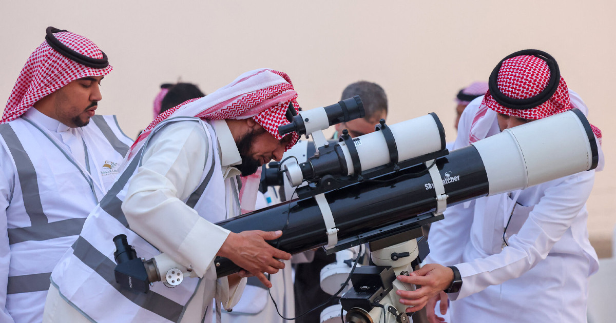 কবে থেকে রোজা শুরু, জানালেন জ্যোতির্বিদরা