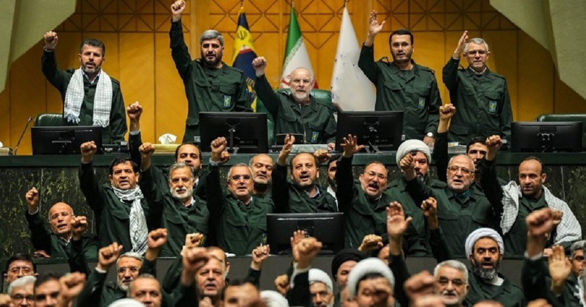 ‘ইউরোপীয় সেনাবাহিনীকে সন্ত্রাসী গোষ্ঠী হিসেবে বিবেচনা করবে ইরান’