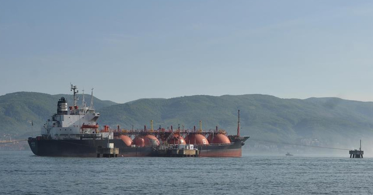 ইতিহাসে প্রথমবার এলপিজি রপ্তানি করল ভেনেজুয়েলা