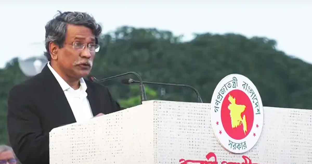 সংকট উত্তরণে গণভোটে ‘হ্যাঁ’ ভোটের বিকল্প নেই: আলী রীয়াজ