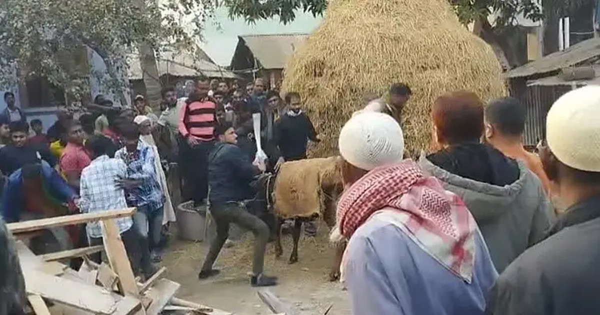 নওগাঁয় জামায়াত ও বিএনপির নেতাকর্মীদের মধ্যে তুমুল সংঘর্ষ