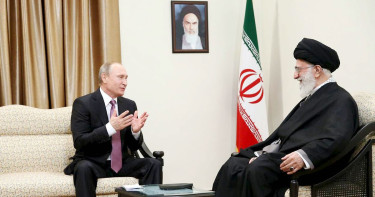 পুতিনের কাছে খামেনির ‘ব্যক্তিগত বার্তা’