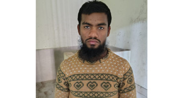নোয়াখালীতে শিশু ছাত্রীকে ধর্ষণচেষ্টার অভিযোগে মাদরাসা শিক্ষক গ্রেপ্তার