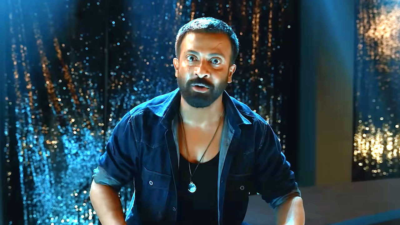 টিএসসিতে ‘তাণ্ডব’