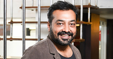 এপস্টেইন ফাইলে এবার বলিউড তারকার নাম, নেট দুনিয়ায় ক্ষোভ