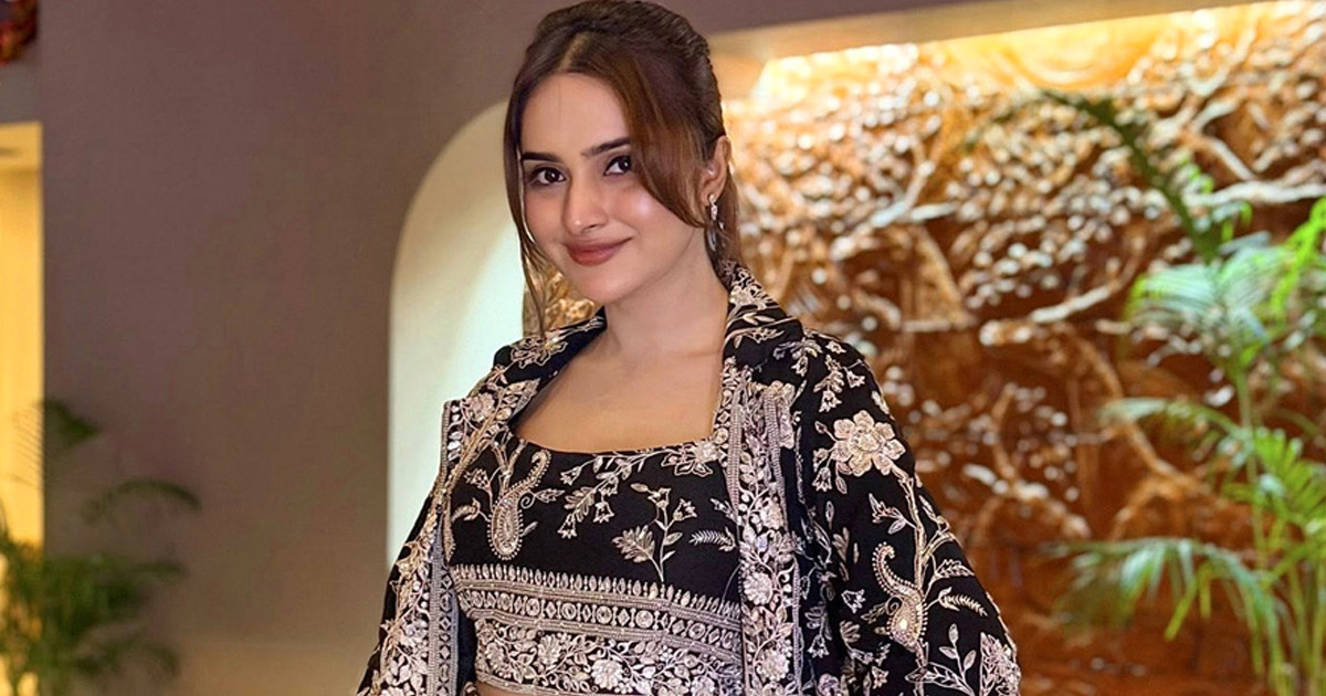 খুব কাছের একজনকে হারিয়েছেন কেয়া পায়েল