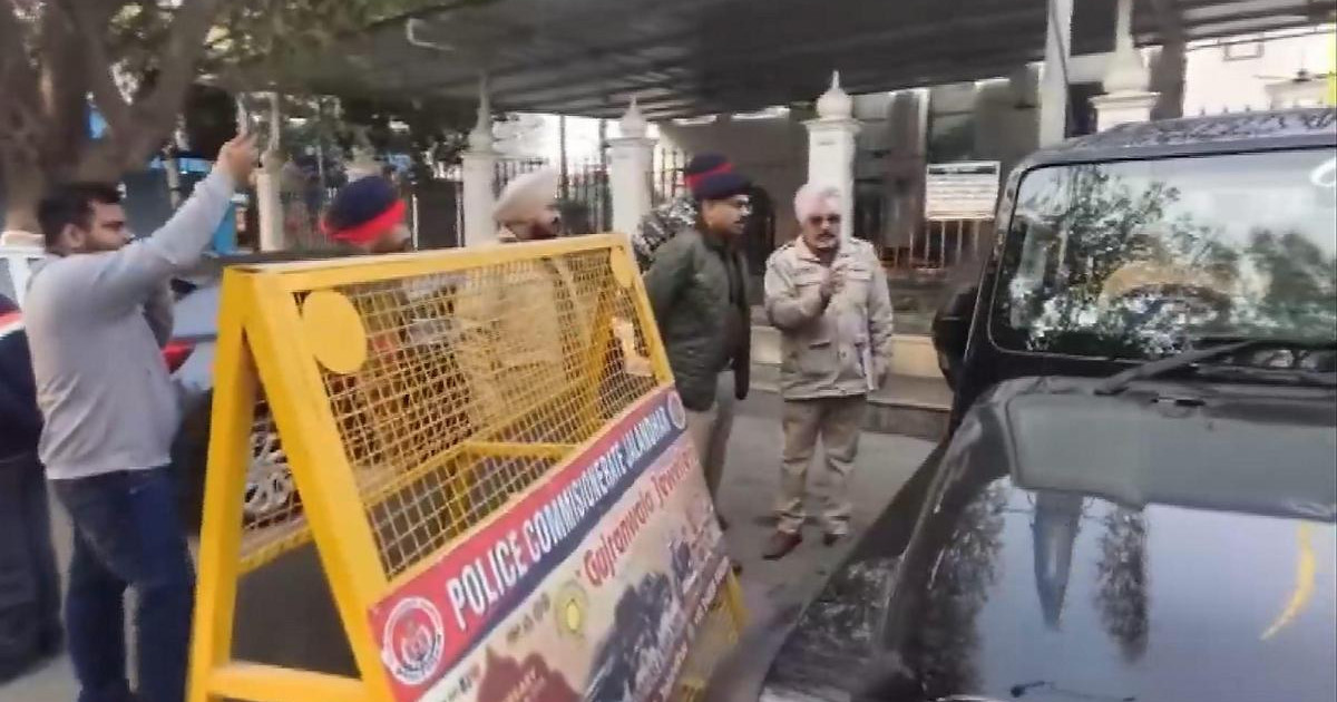 গুরুদুয়ারার বাইরে আম আদমি’র নেতাকে প্রকাশ্যে গুলি করে হত্যা