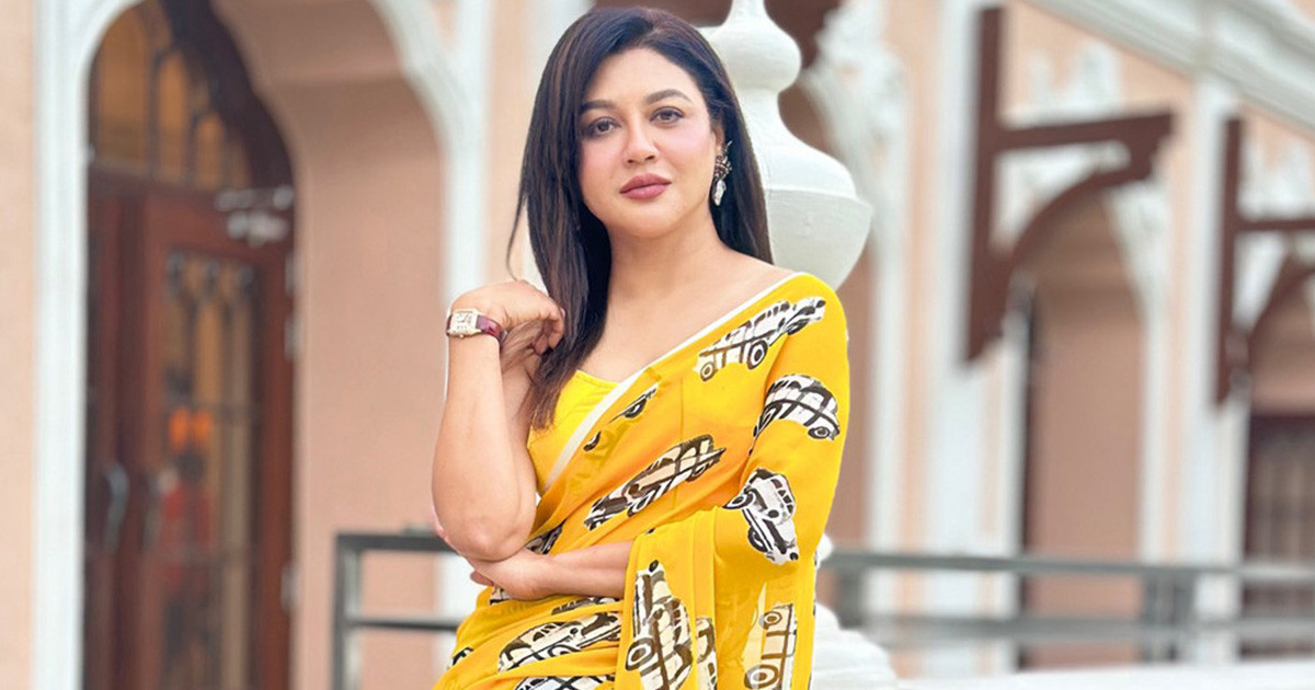 ‘সোশ্যাল মিডিয়াকে ডাস্টবিন মনে হয়’