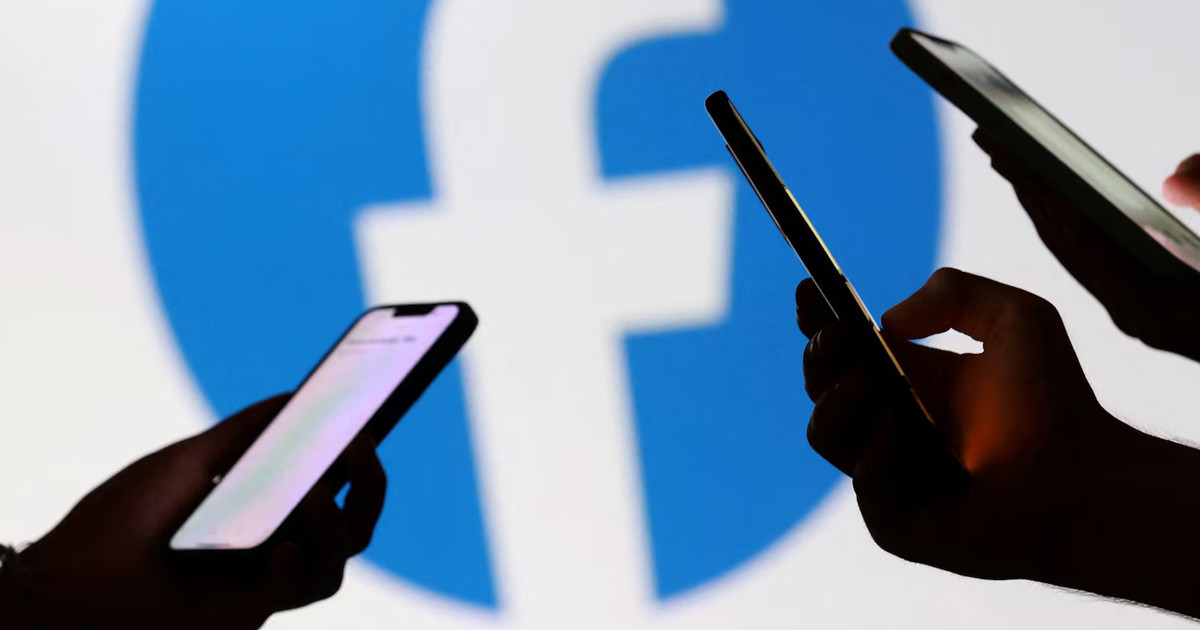 যেভাবে ফেসবুক স্টোরি থেকে ছবি বা ভিডিও মুছে ফেলবেন