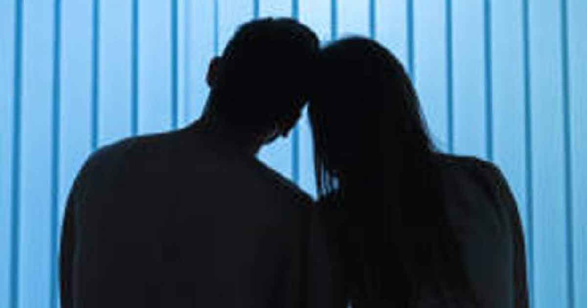 স্ত্রী ও তার বান্ধবীর হাত কাটলেন যুবক, অতঃপর…