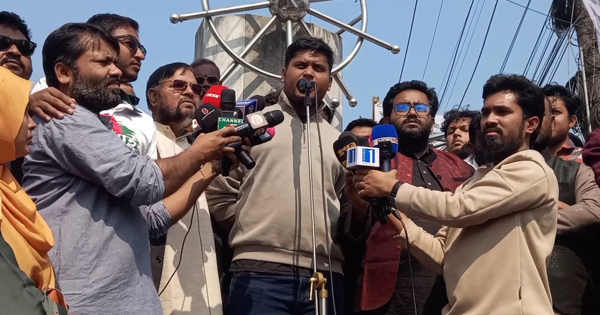 'একটি দল কেন্দ্র দখলের প্রস্তুতি নিচ্ছে'